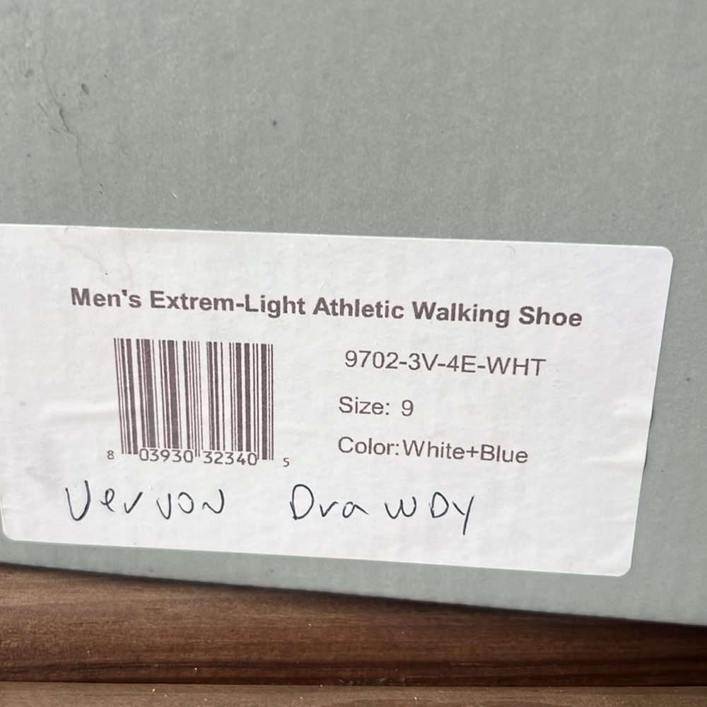 Mt Emey 9702-3V gray black and white support athletic shoes size 9 men's - Picture 7 of 8